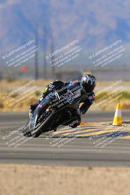 media/Dec-10-2023-SoCal Trackdays (Sun) [[0ce70f5433]]/Turn 4 (1145am)/